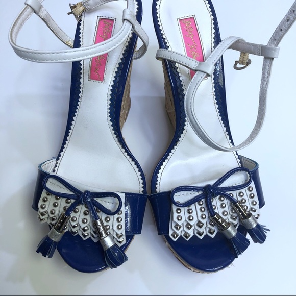 betsey johnson wedge heels